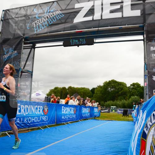 30.08.2026 - Elbe Triathlon Hamburg LAZAROV Photography http://msf.ph/oto/10088713 30.08.2026 12:31:29 Ziel 1616 meine-sportfotos.de