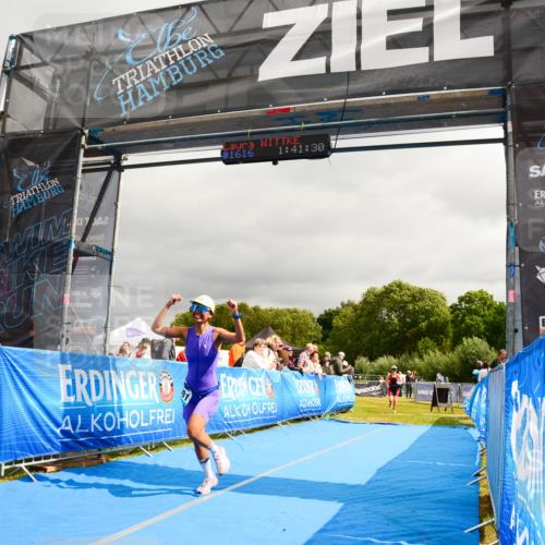 30.08.2026 - Elbe Triathlon Hamburg LAZAROV Photography http://msf.ph/oto/10088715 30.08.2026 12:31:52 Ziel 1591, 1644 meine-sportfotos.de