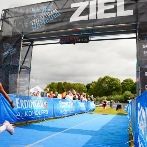 30.08.2026 - Elbe Triathlon Hamburg LAZAROV Photography http://msf.ph/oto/10088719 30.08.2026 12:31:53 Ziel 1591, 1644 meine-sportfotos.de