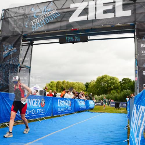 30.08.2026 - Elbe Triathlon Hamburg LAZAROV Photography http://msf.ph/oto/10088726 30.08.2026 12:31:58 Ziel 1644, 1657 meine-sportfotos.de