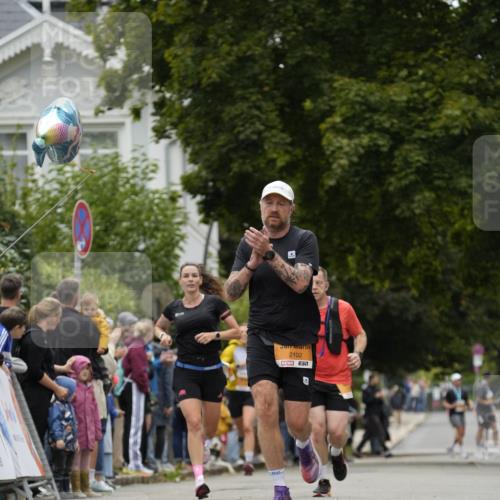 30.08.2026 - Blankeneser Heldenlauf Patografie http://msf.ph/oto/10088732 30.08.2026 11:39:39 Ziel 2102, 2342, 2757, 2833, 2948 meine-sportfotos.de