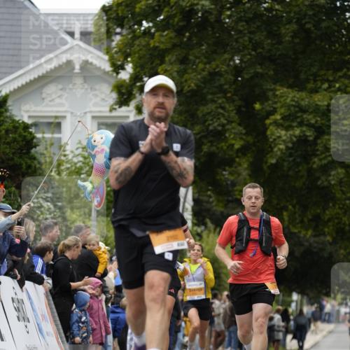 30.08.2026 - Blankeneser Heldenlauf Patografie http://msf.ph/oto/10088735 30.08.2026 11:39:40 Ziel 2102, 2342, 2757, 2833, 2948 meine-sportfotos.de