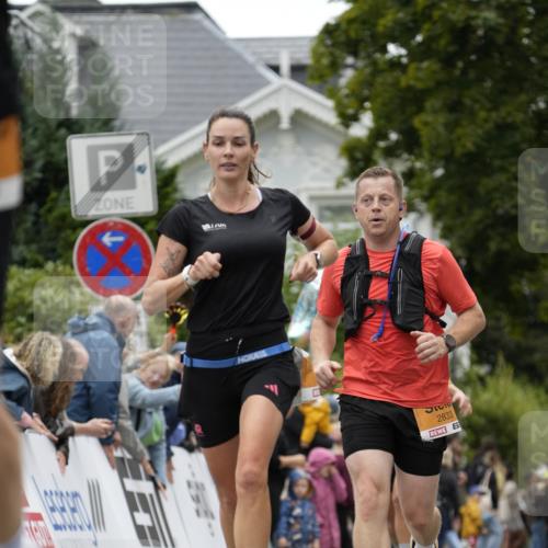 30.08.2026 - Blankeneser Heldenlauf Patografie http://msf.ph/oto/10088737 30.08.2026 11:39:43 Ziel 2102, 2757, 2833, 2948 meine-sportfotos.de
