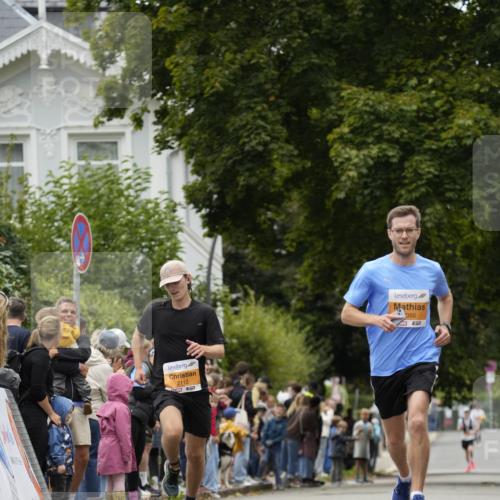 30.08.2026 - Blankeneser Heldenlauf Patografie http://msf.ph/oto/10088747 30.08.2026 11:40:01 Ziel 2112, 2386 meine-sportfotos.de