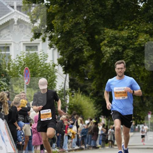 30.08.2026 - Blankeneser Heldenlauf Patografie http://msf.ph/oto/10088748 30.08.2026 11:40:01 Ziel 2112, 2386 meine-sportfotos.de