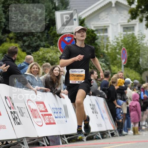 30.08.2026 - Blankeneser Heldenlauf Patografie http://msf.ph/oto/10088750 30.08.2026 11:40:02 Ziel 2112, 2386 meine-sportfotos.de