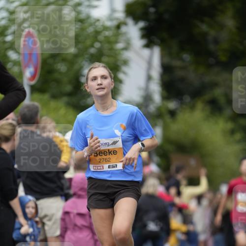 30.08.2026 - Blankeneser Heldenlauf Patografie http://msf.ph/oto/10088795 30.08.2026 11:41:32 Ziel 2405, 2762 meine-sportfotos.de