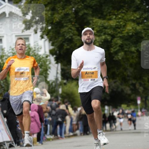 30.08.2026 - Blankeneser Heldenlauf Patografie http://msf.ph/oto/10088822 30.08.2026 11:42:03 Ziel 2328, 2432, 2520 meine-sportfotos.de