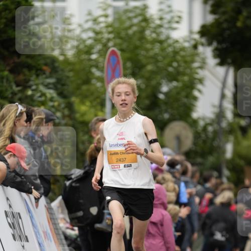 30.08.2026 - Blankeneser Heldenlauf Patografie http://msf.ph/oto/10088850 30.08.2026 11:42:45 Ziel 2032, 2437, 2465, 2494 meine-sportfotos.de