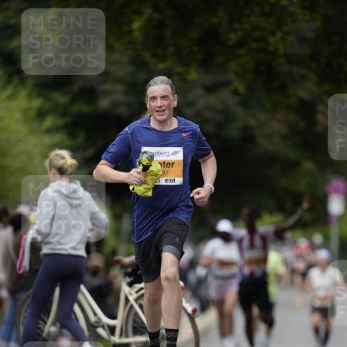 30.08.2026 - Blankeneser Heldenlauf Patografie http://msf.ph/oto/10088855 30.08.2026 11:42:51 Ziel 2437, 2897 meine-sportfotos.de
