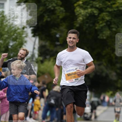 30.08.2026 - Blankeneser Heldenlauf Patografie http://msf.ph/oto/10088897 30.08.2026 11:43:55 Ziel 2246, 2720, 2956 meine-sportfotos.de