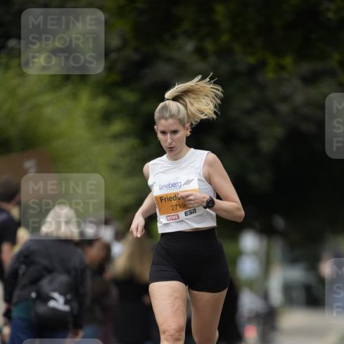 30.08.2026 - Blankeneser Heldenlauf Patografie http://msf.ph/oto/10088912 30.08.2026 11:44:14 Ziel 2681, 2719 meine-sportfotos.de