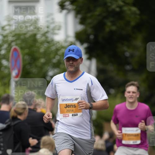 30.08.2026 - Blankeneser Heldenlauf Patografie http://msf.ph/oto/10088929 30.08.2026 11:44:43 Ziel 2014, 2015, 2650 meine-sportfotos.de
