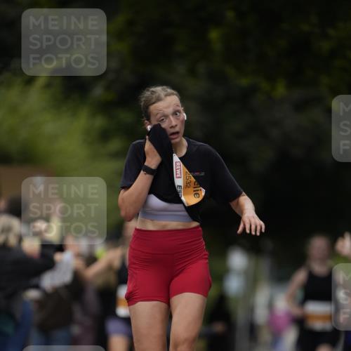 30.08.2026 - Blankeneser Heldenlauf Patografie http://msf.ph/oto/10088989 30.08.2026 11:46:06 Ziel 2503, 2532 meine-sportfotos.de