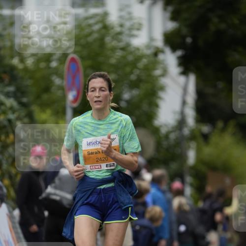 30.08.2026 - Blankeneser Heldenlauf Patografie http://msf.ph/oto/10089001 30.08.2026 11:46:21 Ziel 2097, 2321, 2413, 2420 meine-sportfotos.de