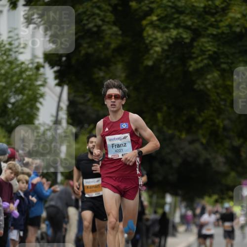 30.08.2026 - Blankeneser Heldenlauf Patografie http://msf.ph/oto/10089012 30.08.2026 11:46:37 Ziel 2005, 2421, 2929, 4221 meine-sportfotos.de