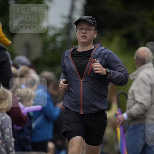30.08.2026 - Blankeneser Heldenlauf Patografie http://msf.ph/oto/10089031 30.08.2026 11:47:05 Ziel 2266, 2415 meine-sportfotos.de
