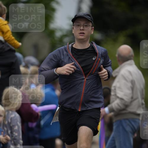 30.08.2026 - Blankeneser Heldenlauf Patografie http://msf.ph/oto/10089032 30.08.2026 11:47:05 Ziel 2266, 2415 meine-sportfotos.de