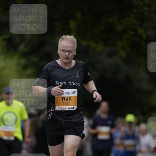 30.08.2026 - Blankeneser Heldenlauf Patografie http://msf.ph/oto/10089042 30.08.2026 11:47:16 Ziel 2050, 2266, 2924 meine-sportfotos.de