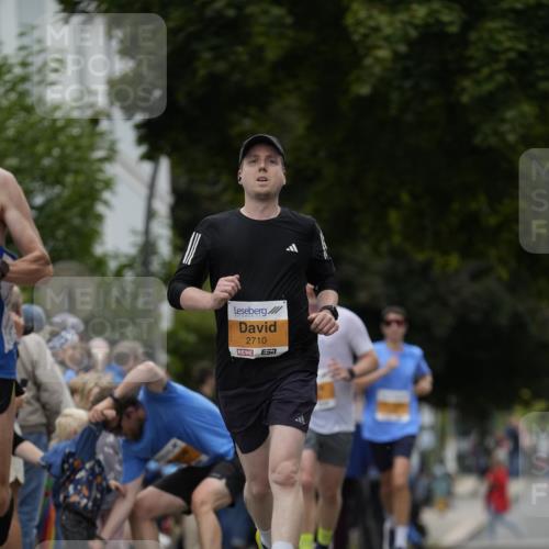 30.08.2026 - Blankeneser Heldenlauf Patografie http://msf.ph/oto/10089055 30.08.2026 11:47:32 Ziel 2022, 2023, 2088, 2559, 2641, 2710 meine-sportfotos.de