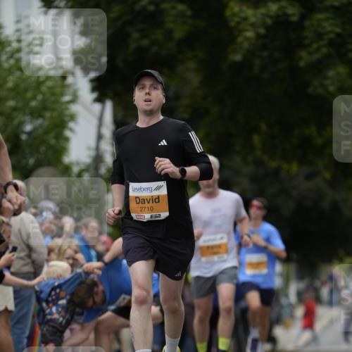 30.08.2026 - Blankeneser Heldenlauf Patografie http://msf.ph/oto/10089056 30.08.2026 11:47:32 Ziel 2022, 2023, 2088, 2559, 2641, 2710 meine-sportfotos.de