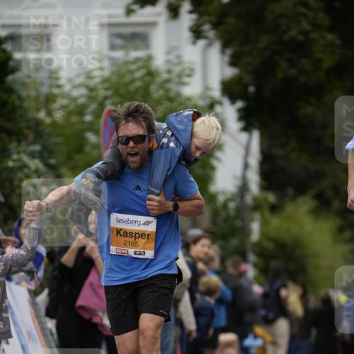 30.08.2026 - Blankeneser Heldenlauf Patografie http://msf.ph/oto/10089063 30.08.2026 11:47:39 Ziel 2022, 2165, 2559, 2710, 2752 meine-sportfotos.de