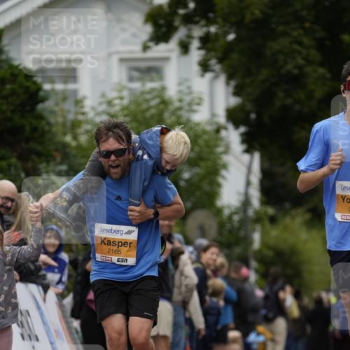 30.08.2026 - Blankeneser Heldenlauf Patografie http://msf.ph/oto/10089064 30.08.2026 11:47:39 Ziel 2022, 2165, 2559, 2710, 2752 meine-sportfotos.de