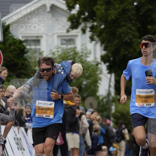 30.08.2026 - Blankeneser Heldenlauf Patografie http://msf.ph/oto/10089065 30.08.2026 11:47:39 Ziel 2022, 2165, 2559, 2710, 2752 meine-sportfotos.de