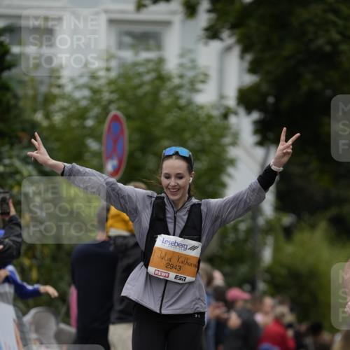 30.08.2026 - Blankeneser Heldenlauf Patografie http://msf.ph/oto/10089113 30.08.2026 11:48:47 Ziel 2482, 2613, 2943 meine-sportfotos.de