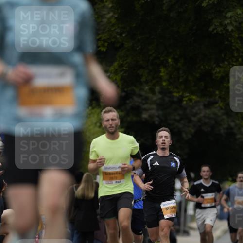 30.08.2026 - Blankeneser Heldenlauf Patografie http://msf.ph/oto/10089129 30.08.2026 11:49:00 Ziel 2291, 2531, 2704, 4351 meine-sportfotos.de