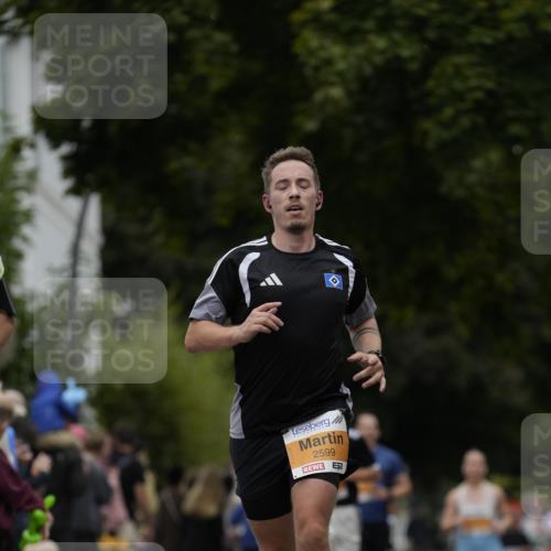 30.08.2026 - Blankeneser Heldenlauf Patografie http://msf.ph/oto/10089134 30.08.2026 11:49:05 Ziel 2258, 2291, 2531, 2599, 2704, 2879 meine-sportfotos.de