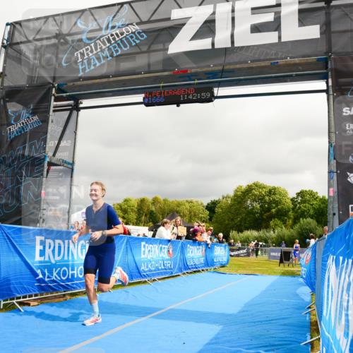 30.08.2026 - Elbe Triathlon Hamburg LAZAROV Photography http://msf.ph/oto/10089195 30.08.2026 12:33:09 Ziel 1497 meine-sportfotos.de