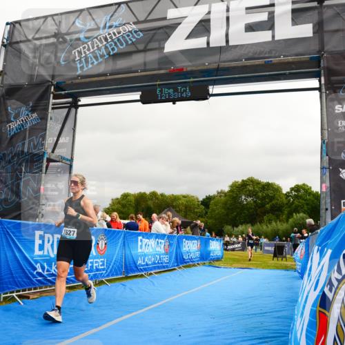 30.08.2026 - Elbe Triathlon Hamburg LAZAROV Photography http://msf.ph/oto/10089233 30.08.2026 12:33:50 Ziel 1592, 1627 meine-sportfotos.de