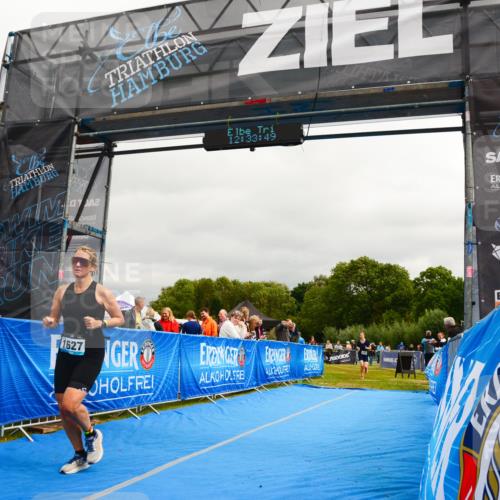 30.08.2026 - Elbe Triathlon Hamburg LAZAROV Photography http://msf.ph/oto/10089236 30.08.2026 12:33:50 Ziel 1592, 1627 meine-sportfotos.de
