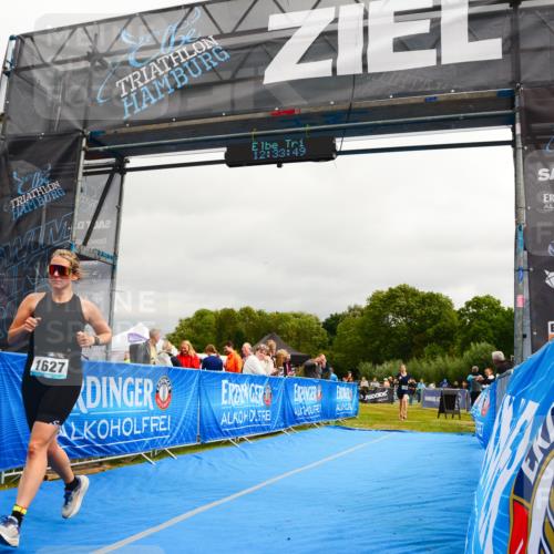 30.08.2026 - Elbe Triathlon Hamburg LAZAROV Photography http://msf.ph/oto/10089238 30.08.2026 12:33:50 Ziel 1592, 1627 meine-sportfotos.de