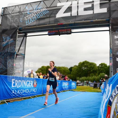 30.08.2026 - Elbe Triathlon Hamburg LAZAROV Photography http://msf.ph/oto/10089245 30.08.2026 12:33:55 Ziel 1592 meine-sportfotos.de