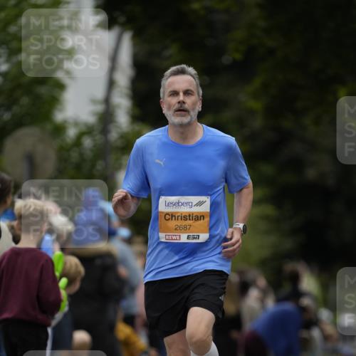 30.08.2026 - Blankeneser Heldenlauf Patografie http://msf.ph/oto/10089263 30.08.2026 11:50:14 Ziel 2017, 2220, 2687 meine-sportfotos.de