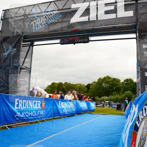 30.08.2026 - Elbe Triathlon Hamburg LAZAROV Photography http://msf.ph/oto/10089280 30.08.2026 12:34:49 Ziel  meine-sportfotos.de