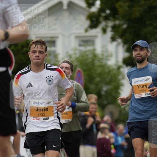 30.08.2026 - Blankeneser Heldenlauf Patografie http://msf.ph/oto/10089284 30.08.2026 11:50:41 Ziel 2105, 2149, 2150, 2544, 2712, 2732, 2881 meine-sportfotos.de