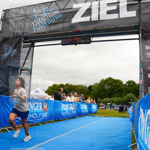 30.08.2026 - Elbe Triathlon Hamburg LAZAROV Photography http://msf.ph/oto/10089310 30.08.2026 12:36:01 Ziel 1476 meine-sportfotos.de