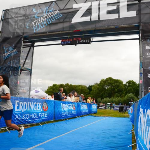 30.08.2026 - Elbe Triathlon Hamburg LAZAROV Photography http://msf.ph/oto/10089312 30.08.2026 12:36:02 Ziel 1476 meine-sportfotos.de