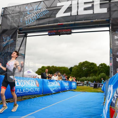 30.08.2026 - Elbe Triathlon Hamburg LAZAROV Photography http://msf.ph/oto/10089320 30.08.2026 12:36:13 Ziel 1740 meine-sportfotos.de