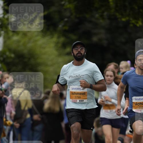 30.08.2026 - Blankeneser Heldenlauf Patografie http://msf.ph/oto/10089328 30.08.2026 11:51:07 Ziel 2158, 2159, 2694, 2799 meine-sportfotos.de