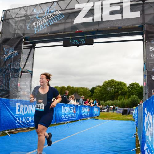 30.08.2026 - Elbe Triathlon Hamburg LAZAROV Photography http://msf.ph/oto/10089363 30.08.2026 12:38:40 Ziel 1594, 1641 meine-sportfotos.de