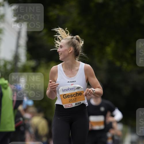 30.08.2026 - Blankeneser Heldenlauf Patografie http://msf.ph/oto/10089367 30.08.2026 11:51:24 Ziel 2508, 2517, 2835 meine-sportfotos.de