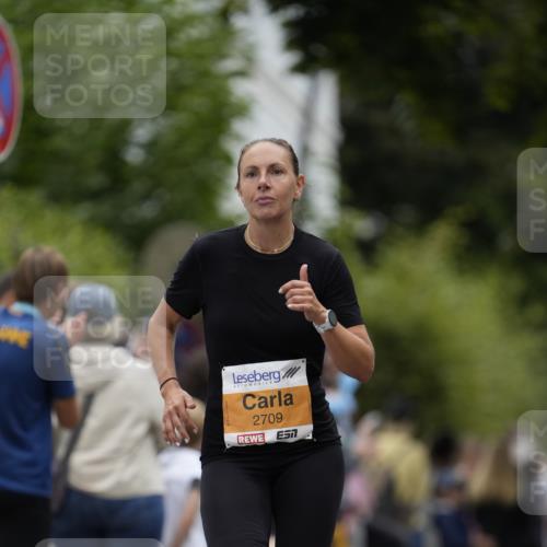 30.08.2026 - Blankeneser Heldenlauf Patografie http://msf.ph/oto/10089428 30.08.2026 11:52:23 Ziel 2529, 2709 meine-sportfotos.de