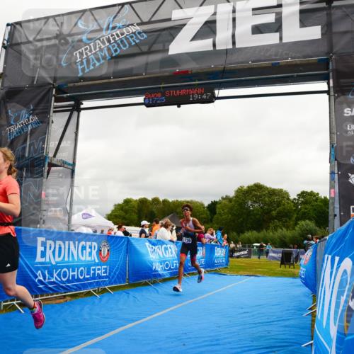 30.08.2026 - Elbe Triathlon Hamburg LAZAROV Photography http://msf.ph/oto/10089456 30.08.2026 12:40:36 Ziel 1634, 1739 meine-sportfotos.de