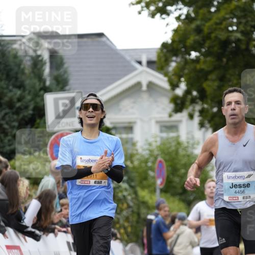 30.08.2026 - Blankeneser Heldenlauf Patografie http://msf.ph/oto/10089461 30.08.2026 11:52:41 Ziel 2016, 2911, 2944, 4456 meine-sportfotos.de