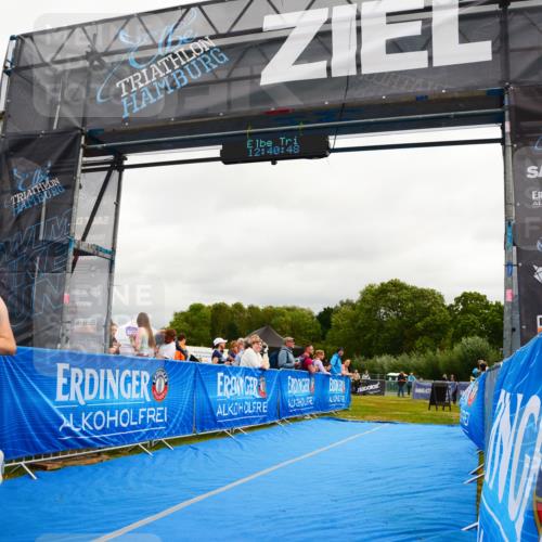 30.08.2026 - Elbe Triathlon Hamburg LAZAROV Photography http://msf.ph/oto/10089481 30.08.2026 12:40:49 Ziel 1751 meine-sportfotos.de