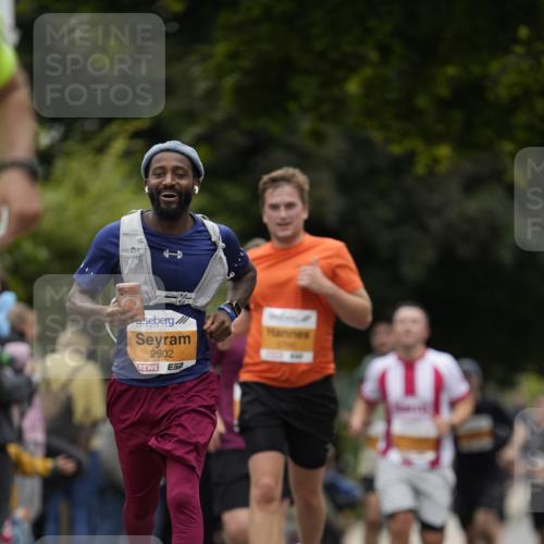 30.08.2026 - Blankeneser Heldenlauf Patografie http://msf.ph/oto/10089491 30.08.2026 11:52:57 Ziel 2533, 2635, 2902 meine-sportfotos.de